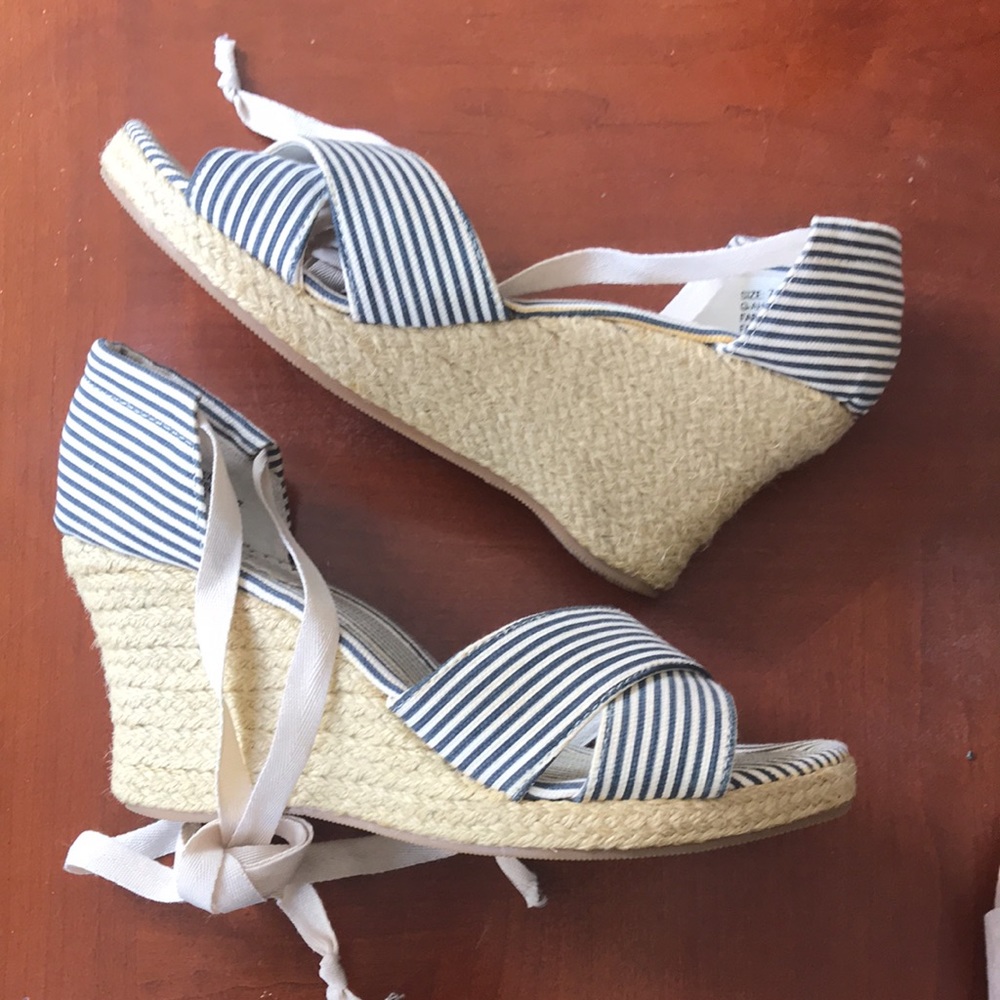 Madden Girl G-Ahoy Wedge Sandal